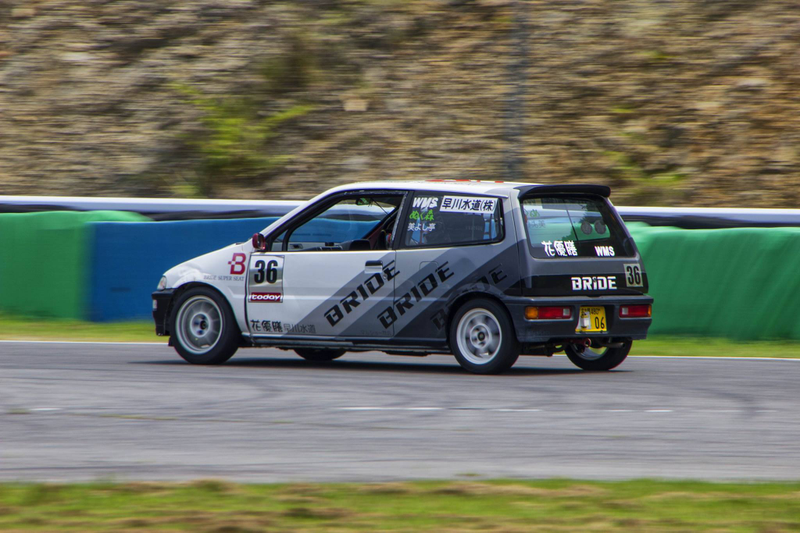 Illustration for article titled Few pics from a keicar race at Kota Circuit today...
